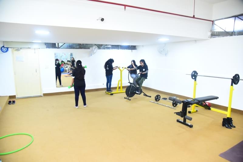 Satyam Fashion Institute Noida Infrastructure photo 16