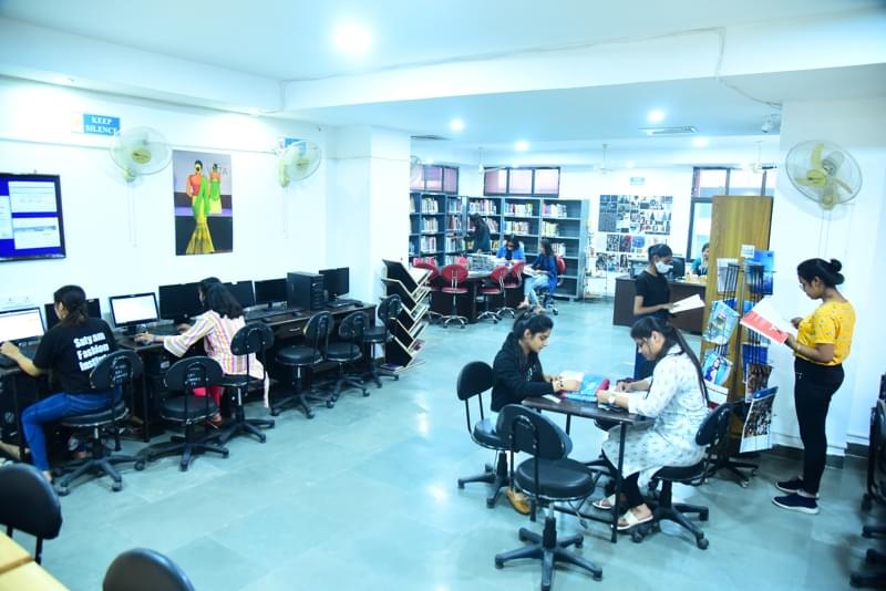 Satyam Fashion Institute Noida Infrastructure photo 30