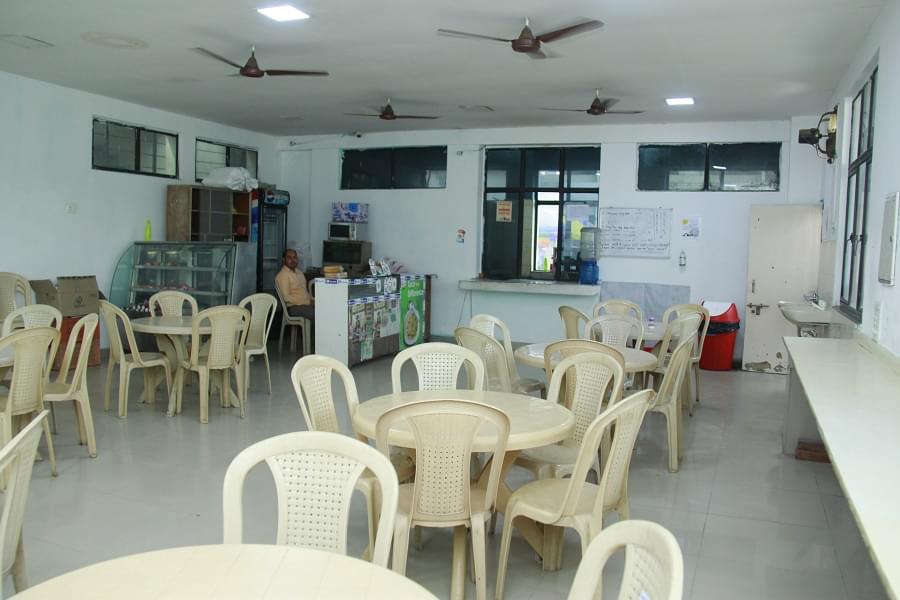 Satyam Fashion Institute Noida Hostel photo 2