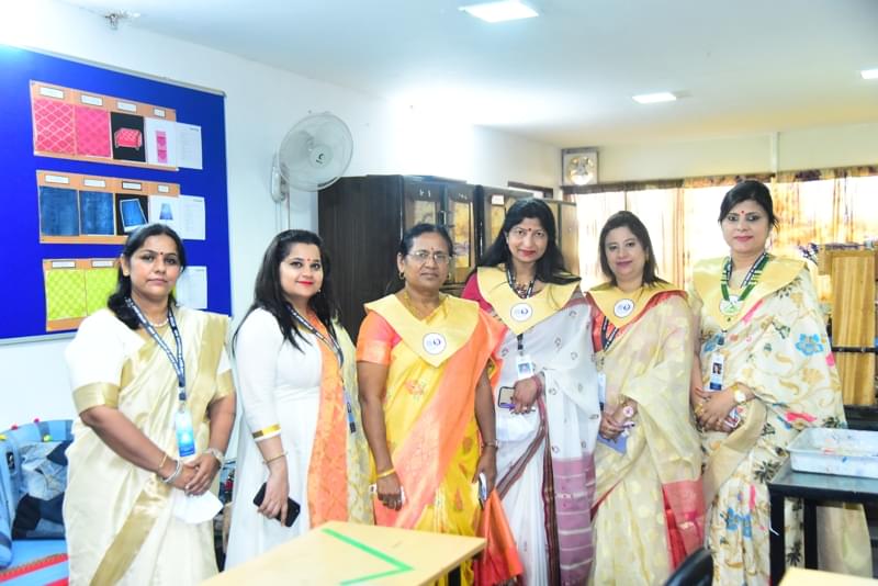 Satyam Fashion Institute Noida Convocation photo 14