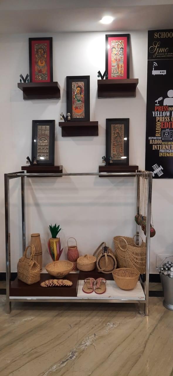 Satyam Fashion Institute Noida Resource Centre photo 2