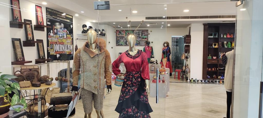 Satyam Fashion Institute Noida Resource Centre photo 16