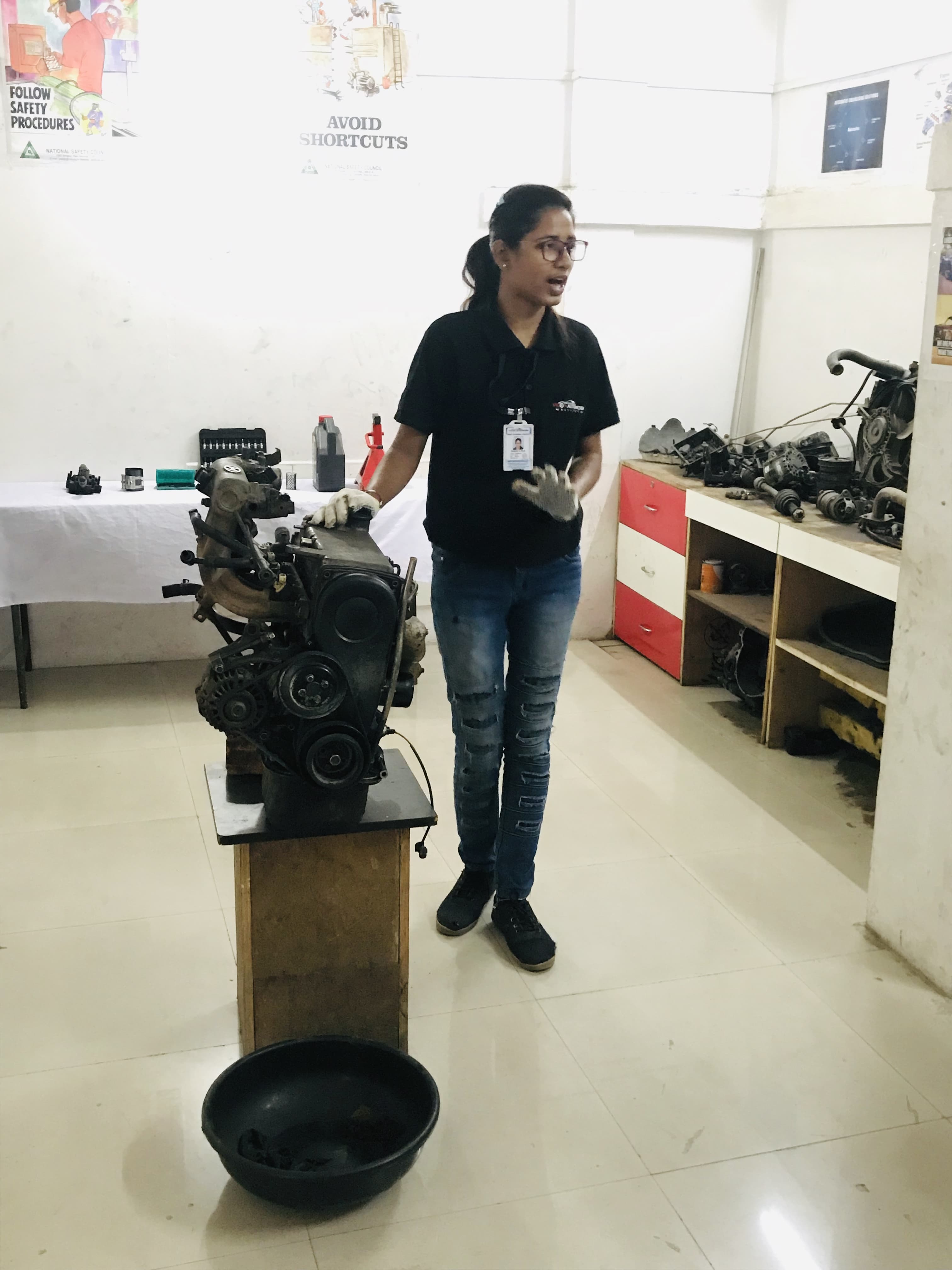 Vision Group of Institutions Nagpur Students Enjoying Hands On Practical photo 2