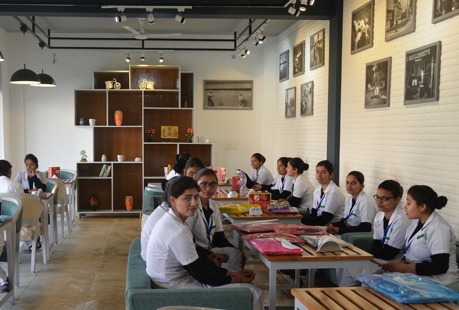 SRHU Cafeteria photo 2