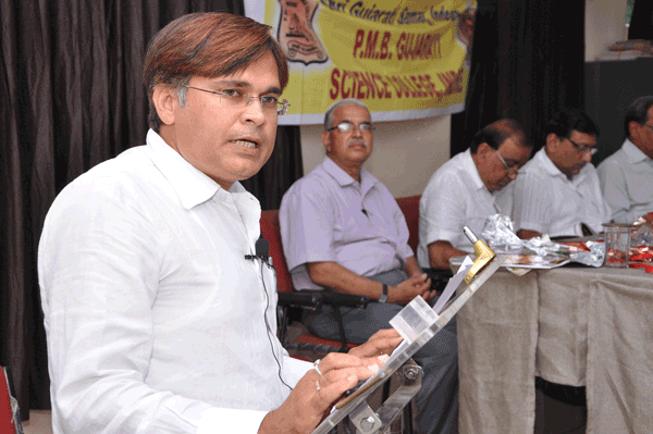 P.M.B. Gujarati Science College Indore Events photo 7