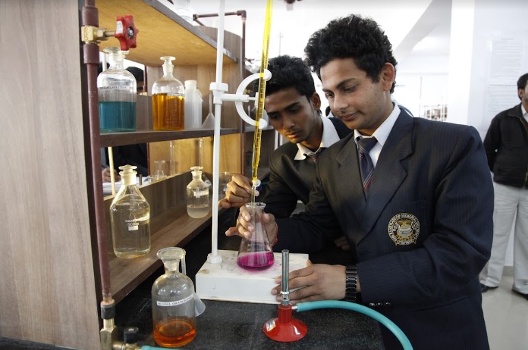 SRMU Campus infrastructure and activities photo 3
