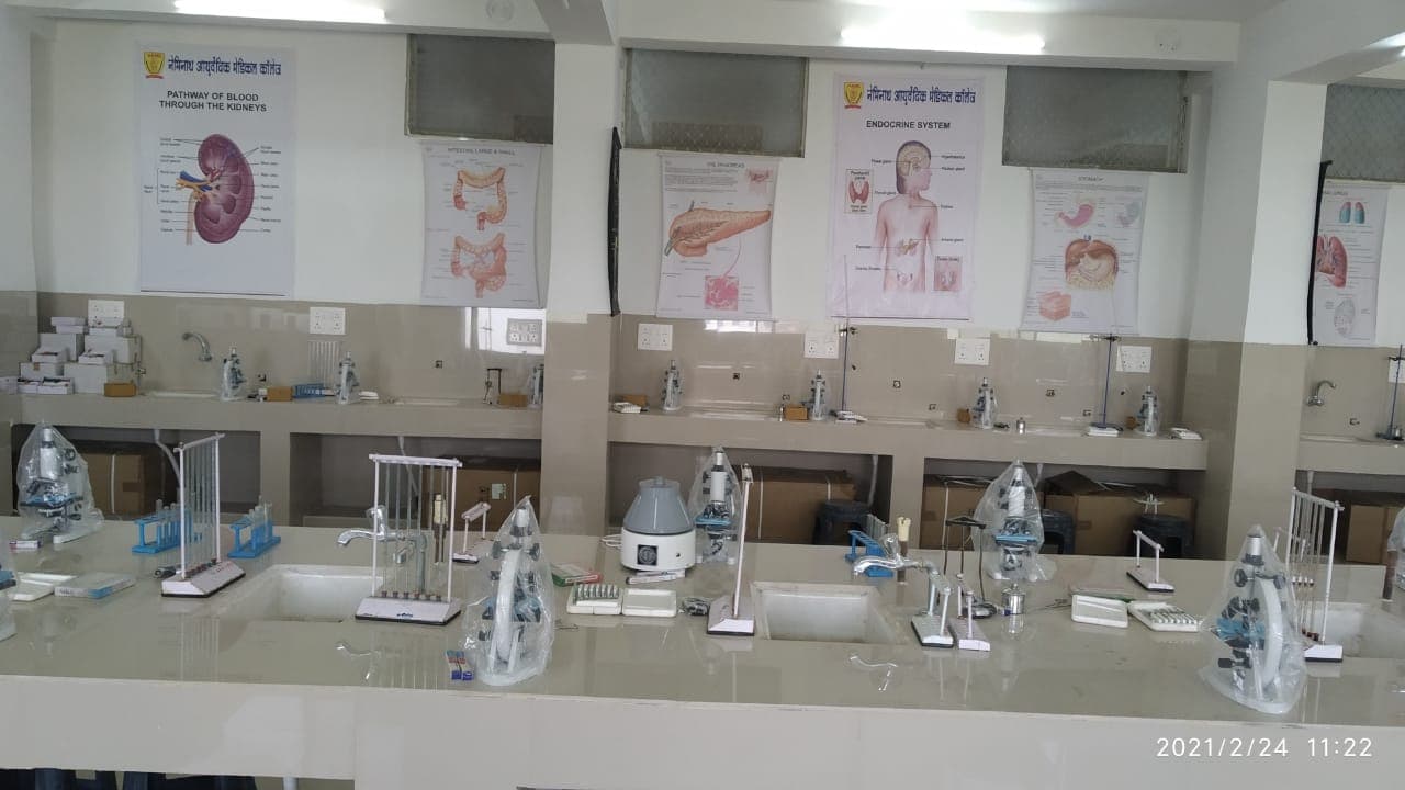 Naiminath Ayurvedic Medical College, Hospital & Research Center Agra Laboratory photo 5