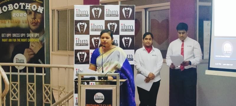 IHM Shri Shakti Rotaract Installation Ceremony photo 16