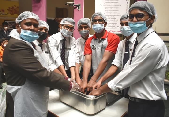 IHM Shri Shakti Grape Crushing photo 12