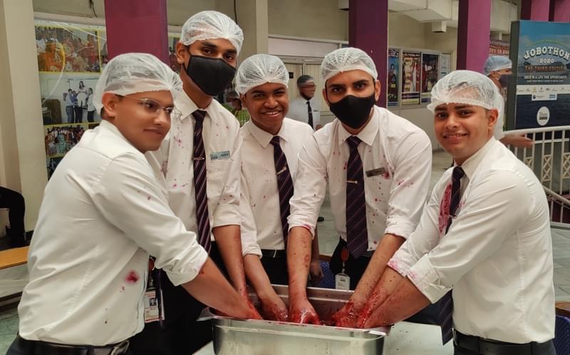 IHM Shri Shakti Grape Crushing photo 17