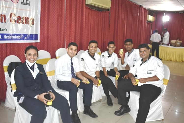 IHM Shri Shakti Blood Donation Camp photo 13