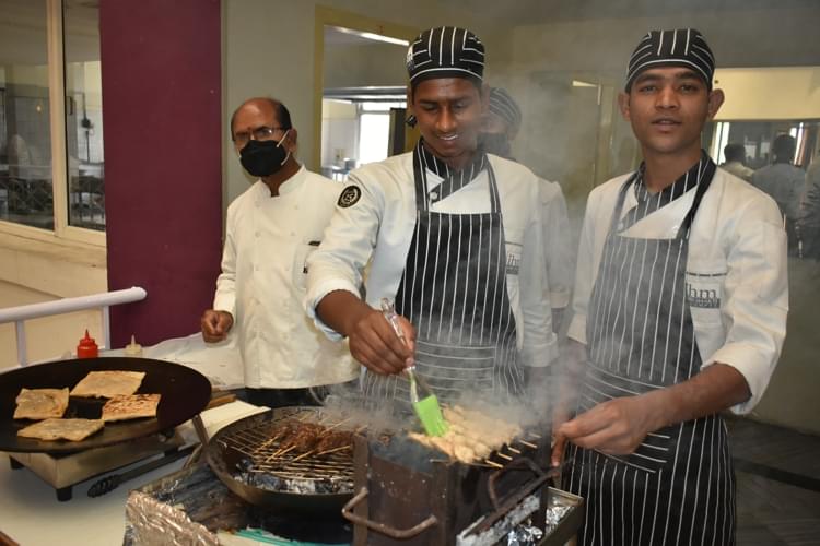 IHM Shri Shakti Lebanese Theme Lunch photo 14