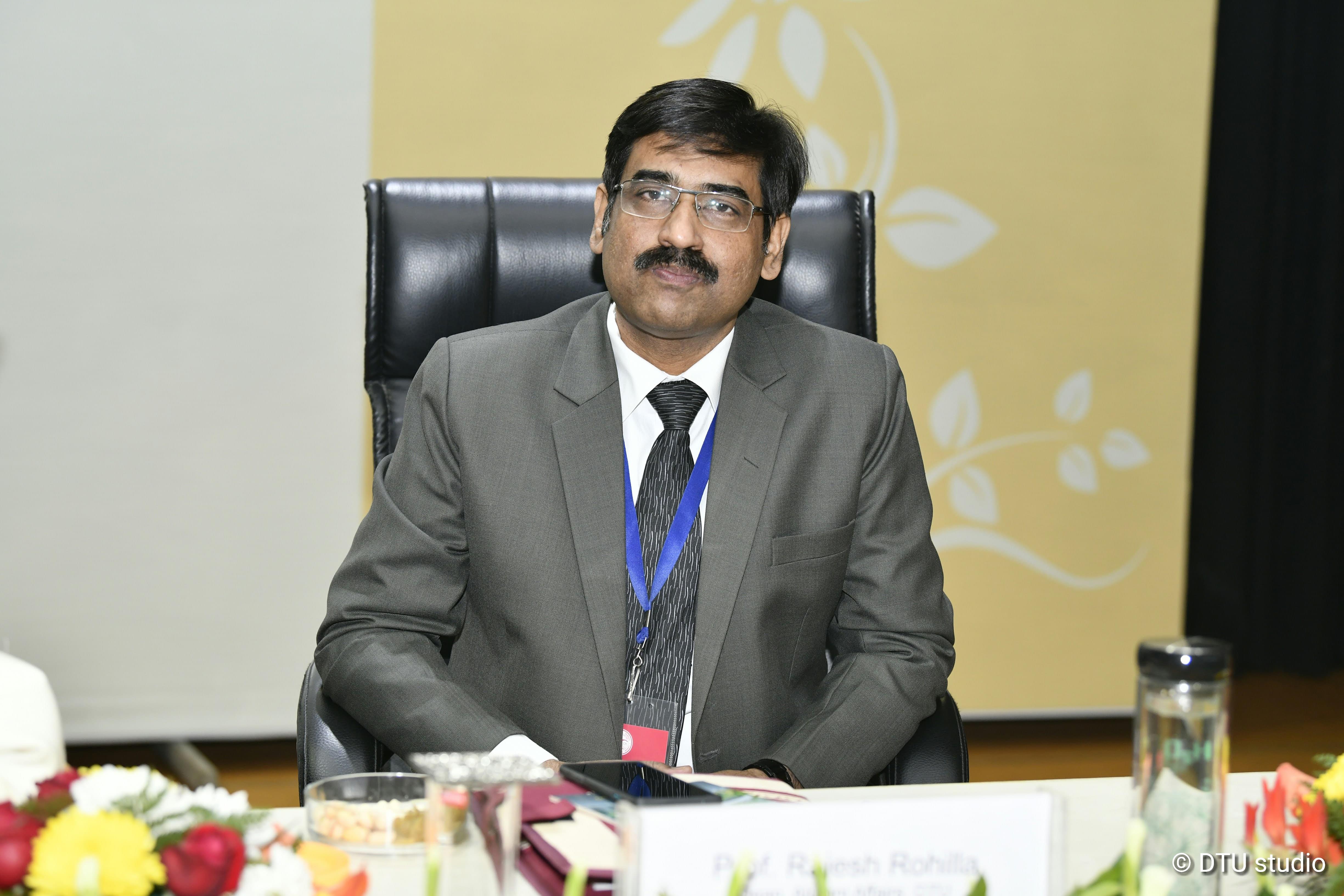 DTU Golden Pride photo 5