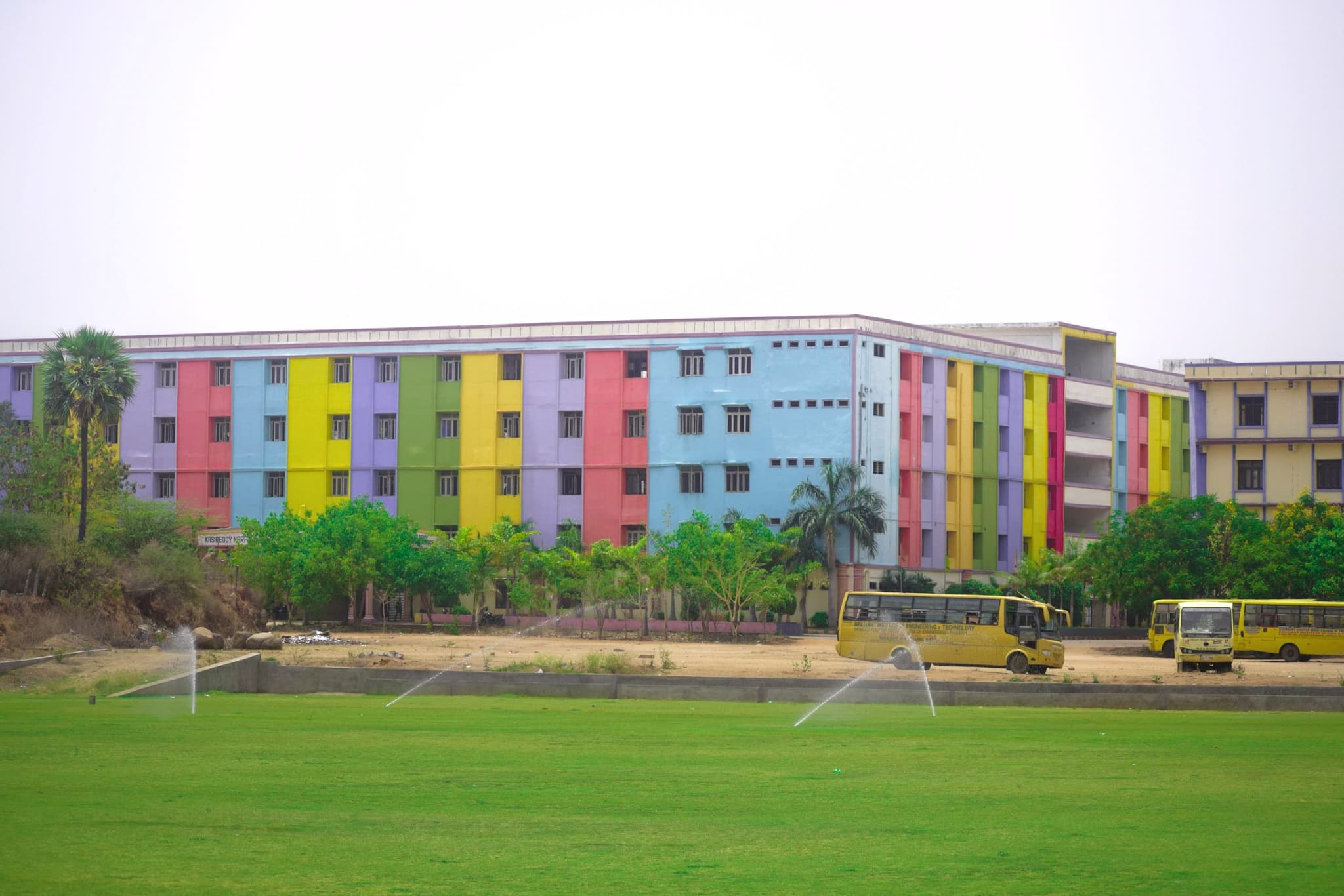 Kasireddy NarayanReddy College of Engineering and Research Hayathnagar Infra photo 2