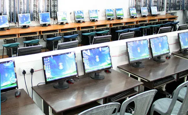 Career College Bhopal Infrastructure photo 9