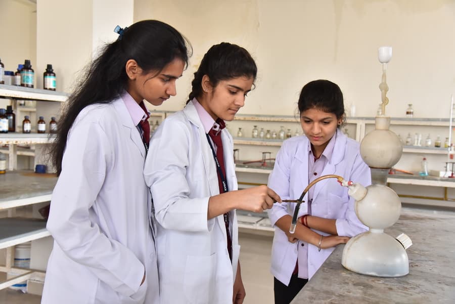 Khandelwal Vaish Girls Institute of Technology Jaipur Labs photo 13