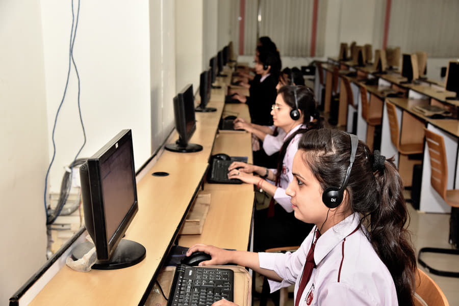 Khandelwal Vaish Girls Institute of Technology Jaipur Labs photo 19