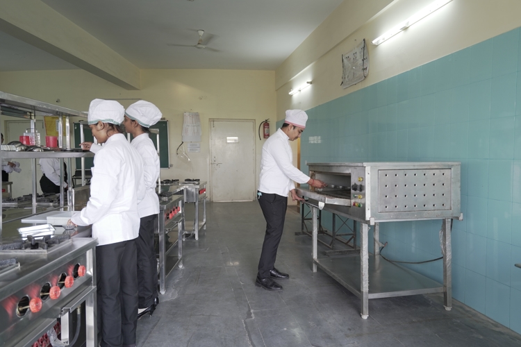 Guru Nanak Institute of Hotel Management Nagpur Facilities photo 21