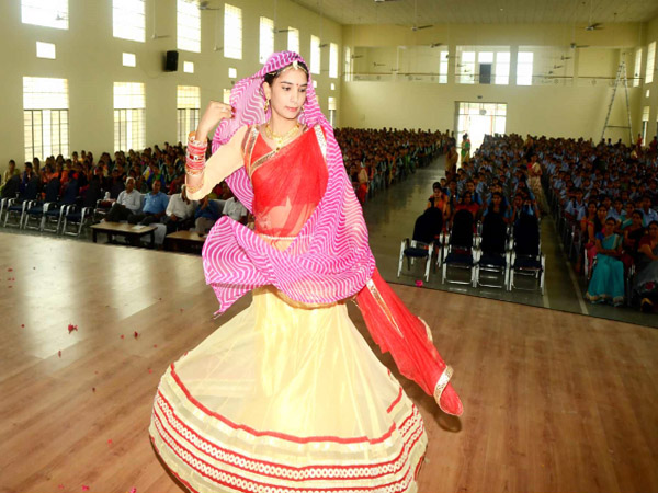 Gramin Mahila Shikshan Sansthan Samiti Sikar Function photo 7