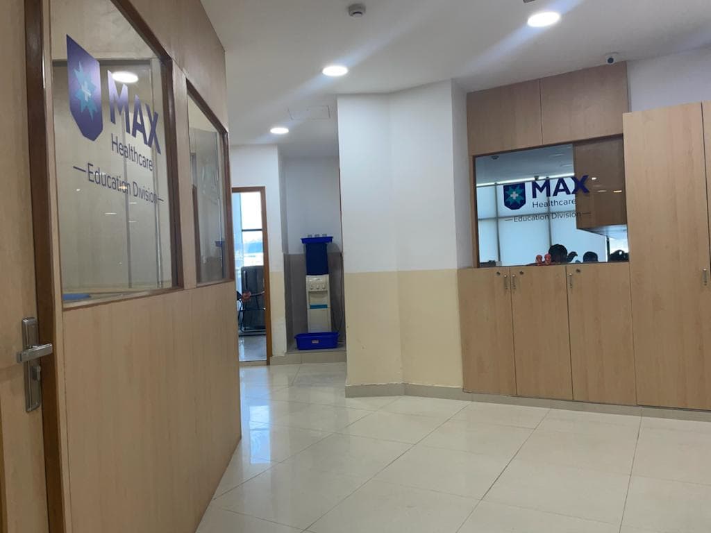 Max Healthcare Education Rohini New Delhi Infrastructure photo 27