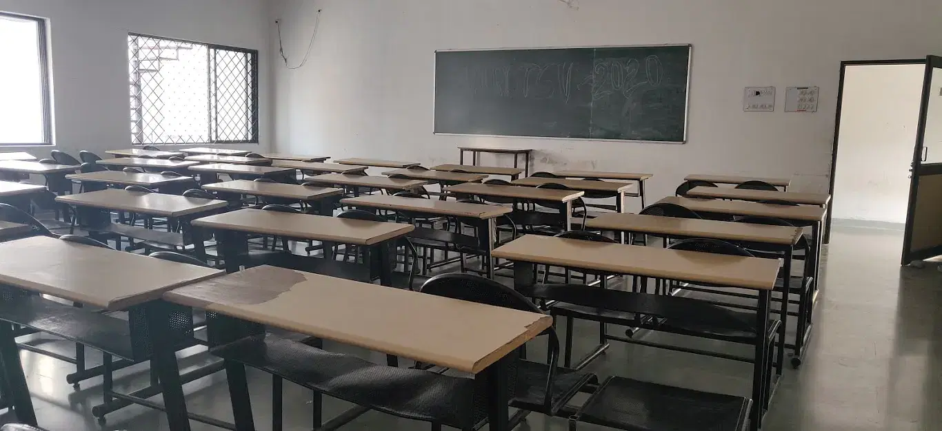 Vadodara Institute of Education and Research Infrastructure photo 9