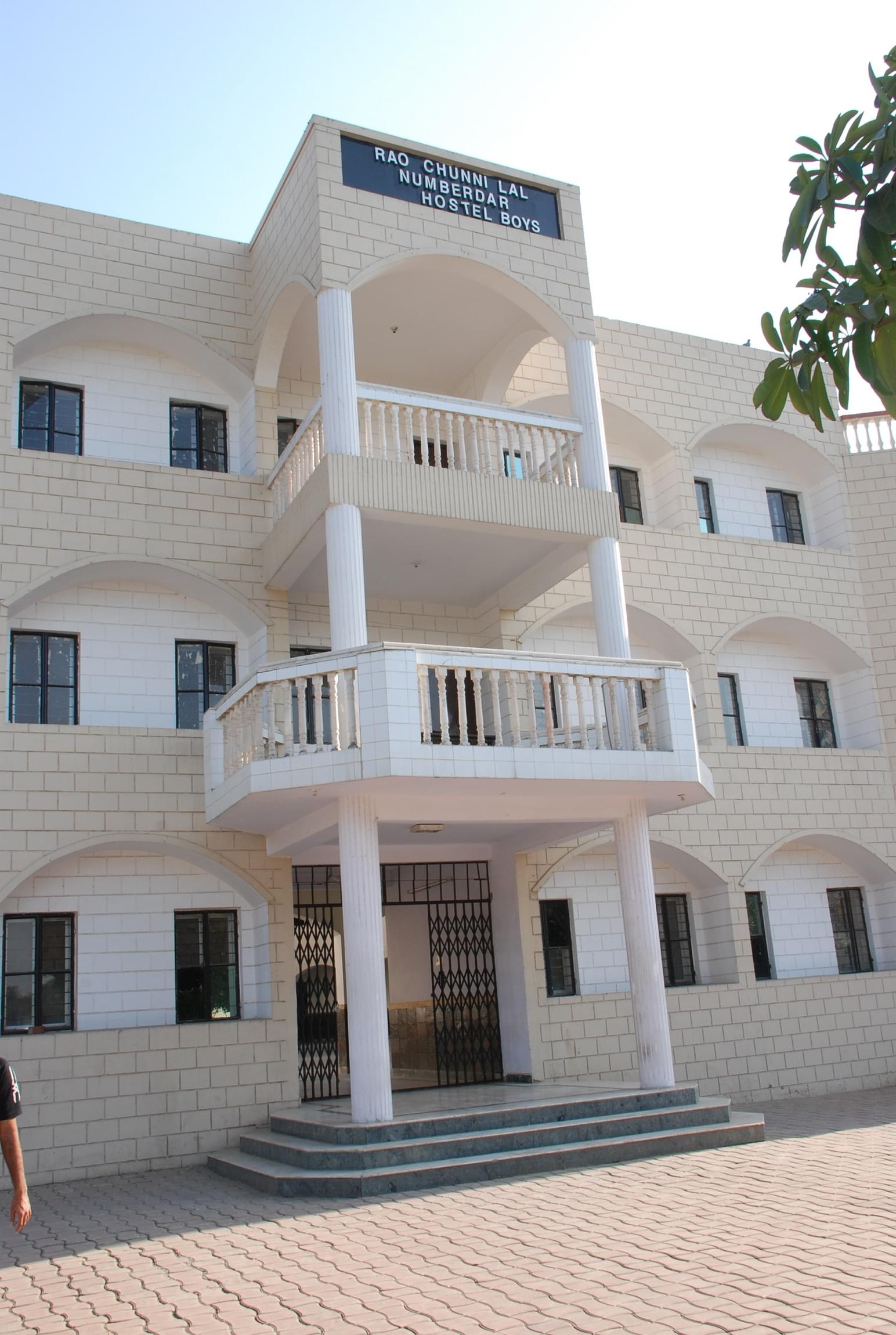 DCE Gurgaon Infrastructure photo 24