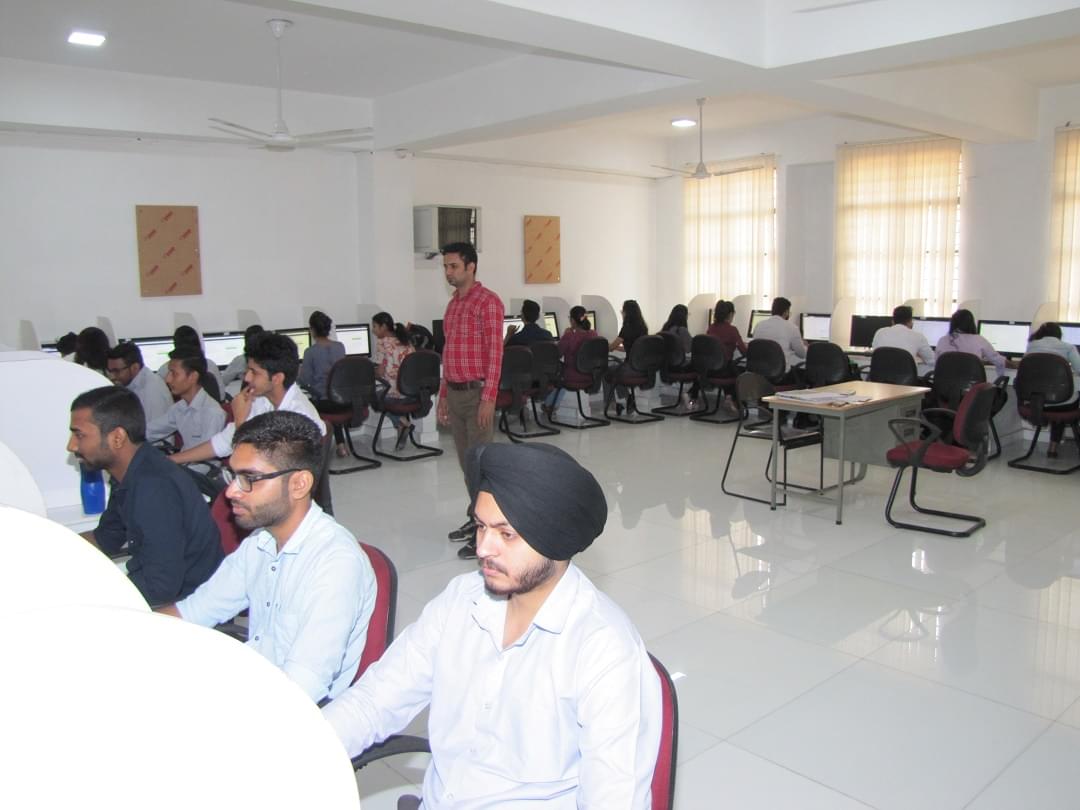 DCE Gurgaon Infrastructure photo 26