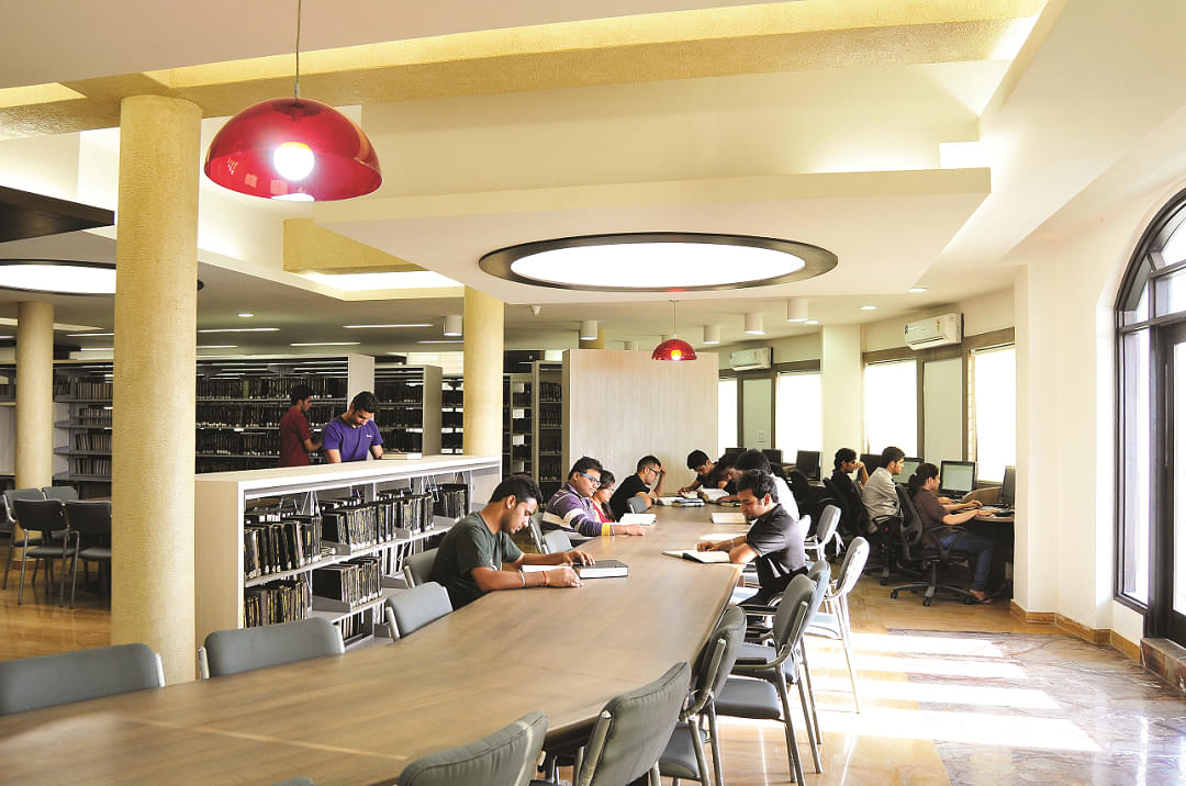 DCE Gurgaon Infrastructure photo 31