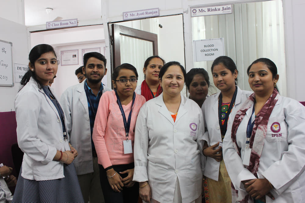 Institute of Paramedical Science and Management New Delhi Medical Camp and Rally photo 2