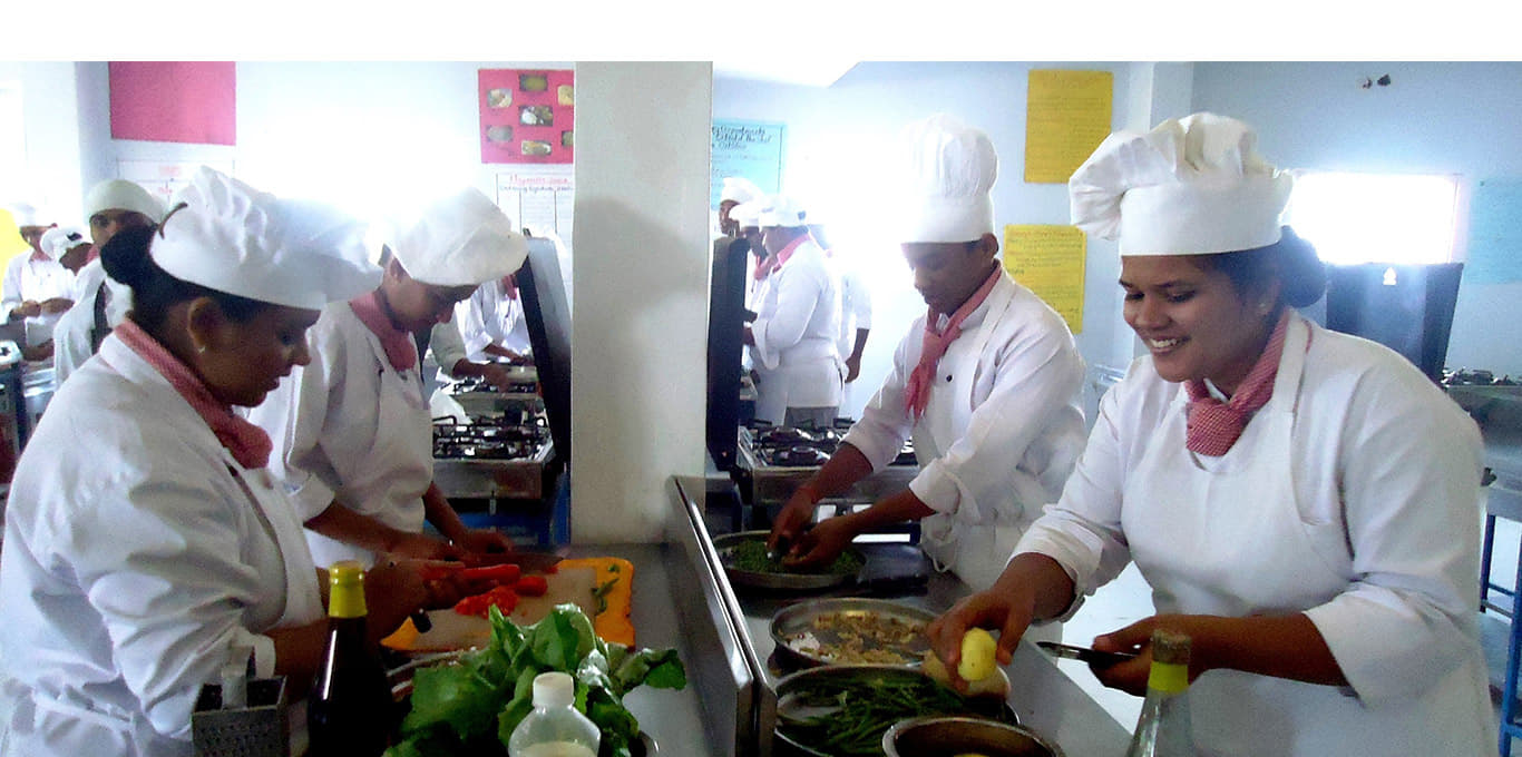 Saraswati Institute Pune College Event photo 2