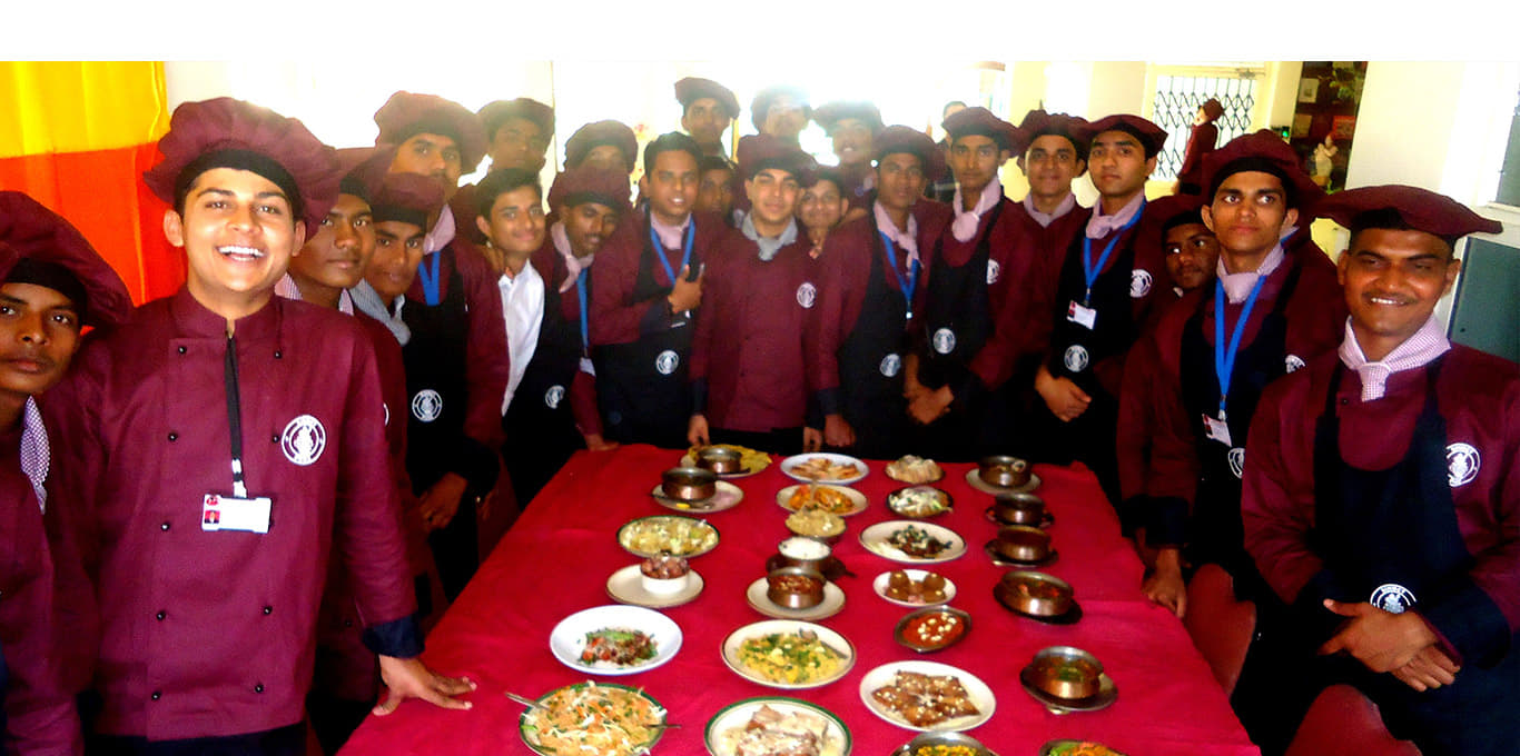 Saraswati Institute Pune College Event photo 3