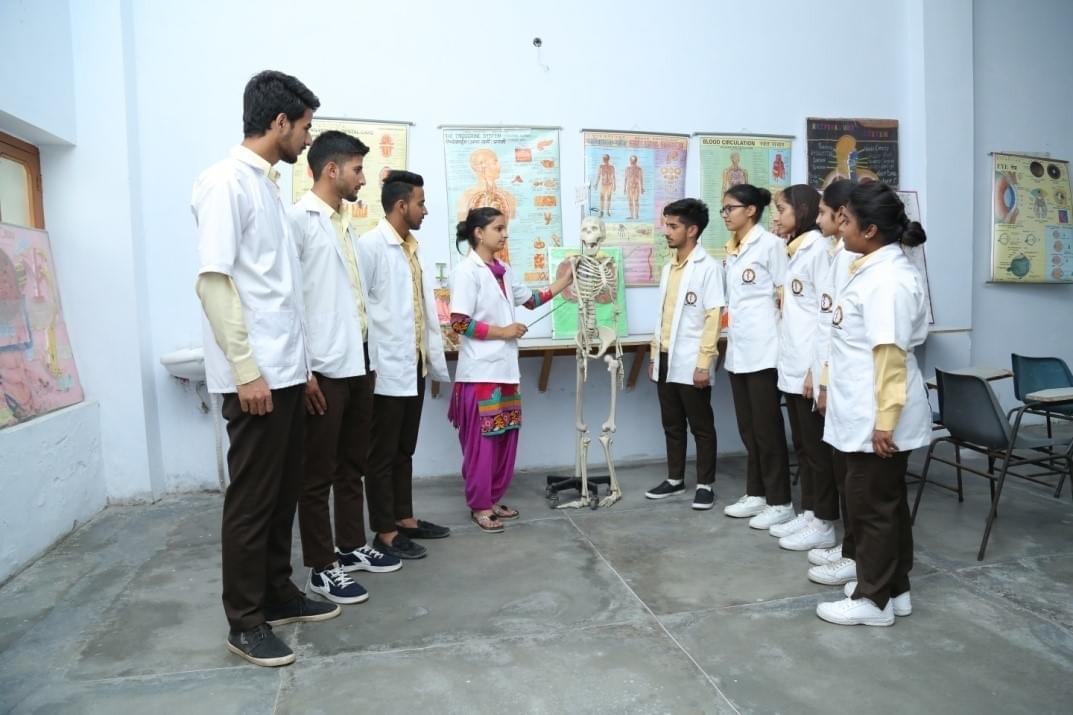 S.V. Memorial College of Nursing Amritsar College Classroom and Lab photo 14