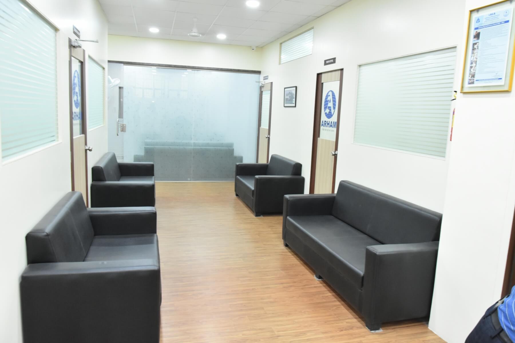 Arham International Institute of Information Security Pune College Classroom photo 3