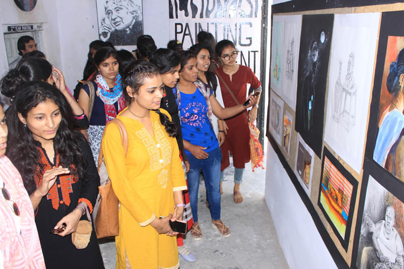 International Institute of Fine Arts Modinagar hostel photo 9