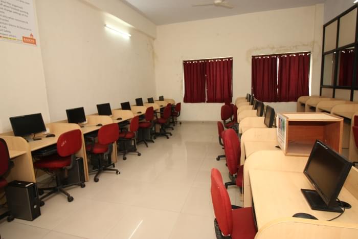 G H Raisoni College of Engineering and Management Jalgaon Infrastructure photo 7