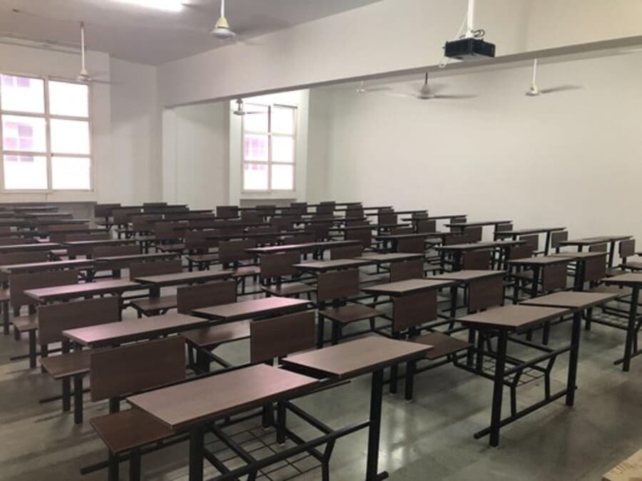 C.K. Pithawalla College of Engineering and Technology Surat Classroom photo 7