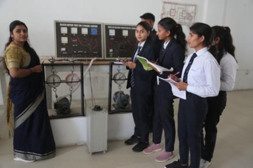 SHEAT hostel photo 100