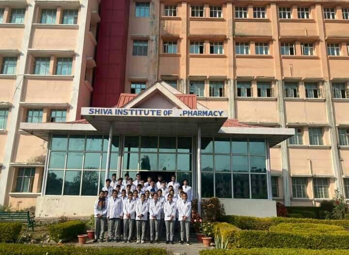 Shiva Institute of Pharmacy Bilaspur Building photo 3