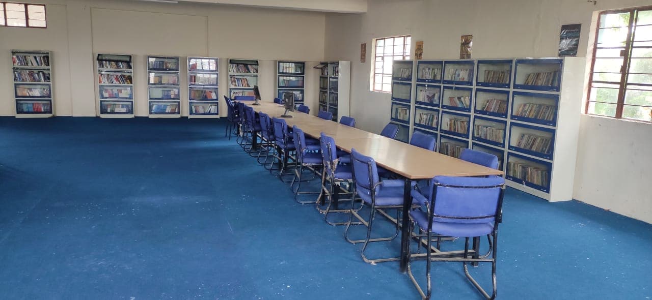 Indore Mahavidyalaya Library photo 1