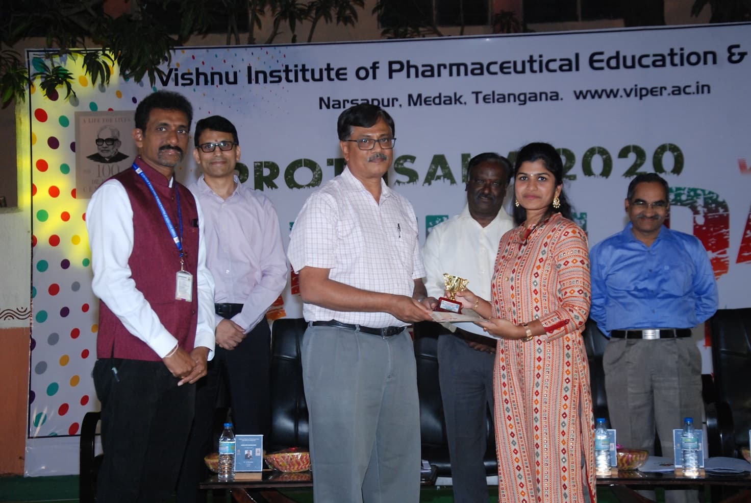 Vishnu Institute of Pharmaceutical Education & Research Narsapur Extra Curriculars photo 13