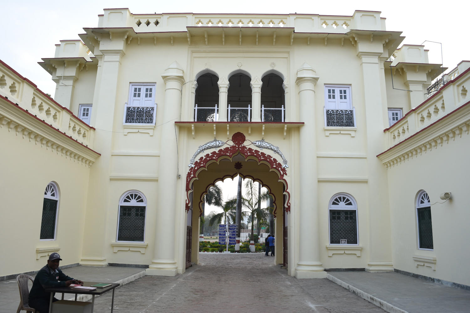 Jahangirabad Institute of Technology Barabanki Academic Building photo 9