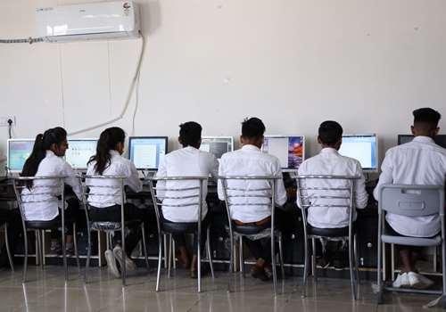 Sanskriti College Jaipur Computer lab photo 1