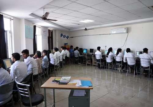 Sanskriti College Jaipur Computer lab photo 3
