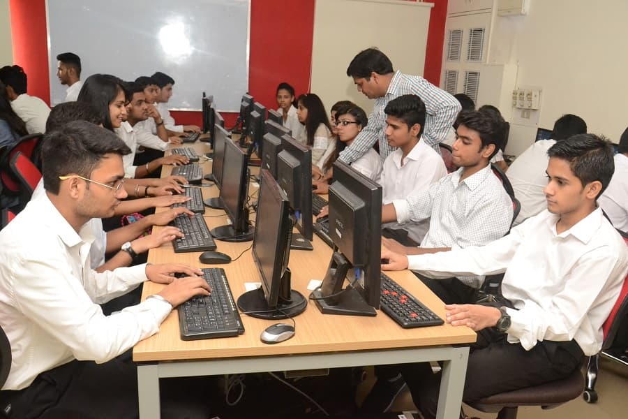 New Delhi Institute of Management Campus photo 3