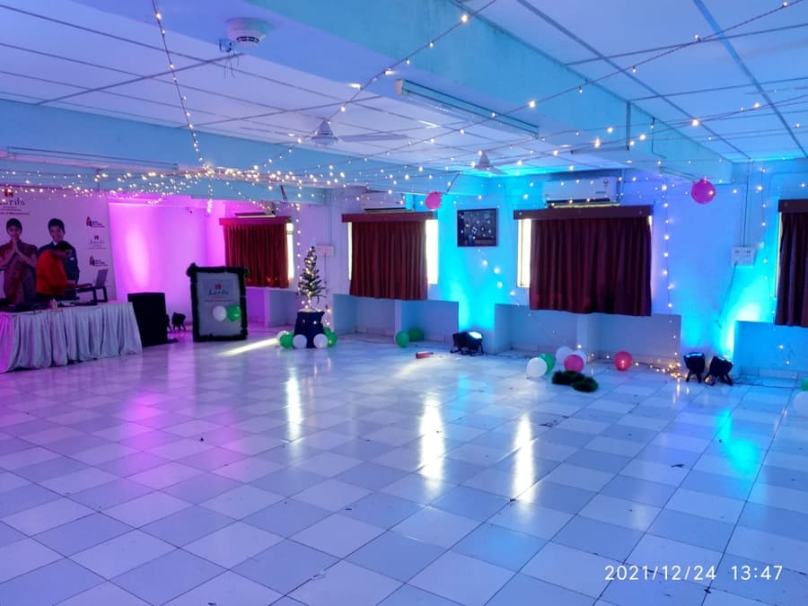 Lords Institute of Management Surat Christmas Celebration photo 4