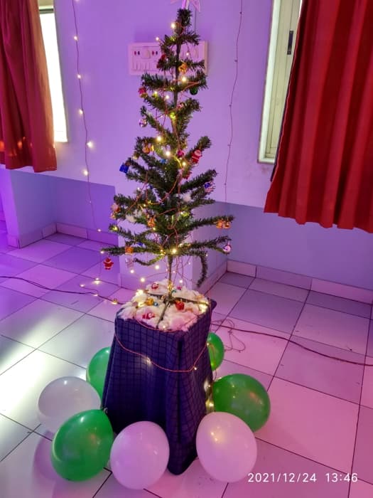 Lords Institute of Management Surat Christmas Celebration photo 6