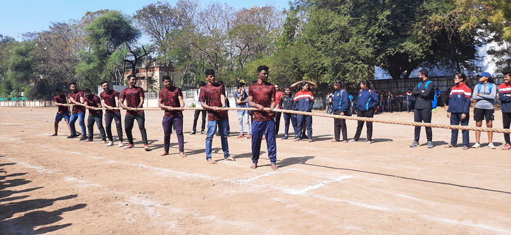 SU Surat Sports photo 6