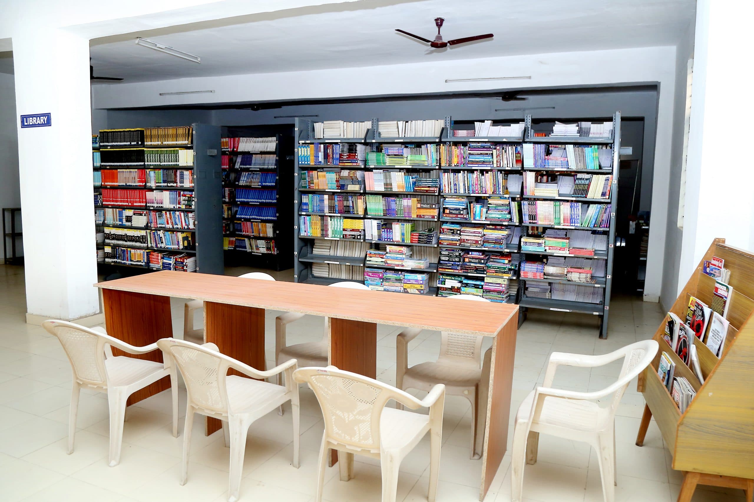 Mahakaushal University Jabalpur Library photo 5