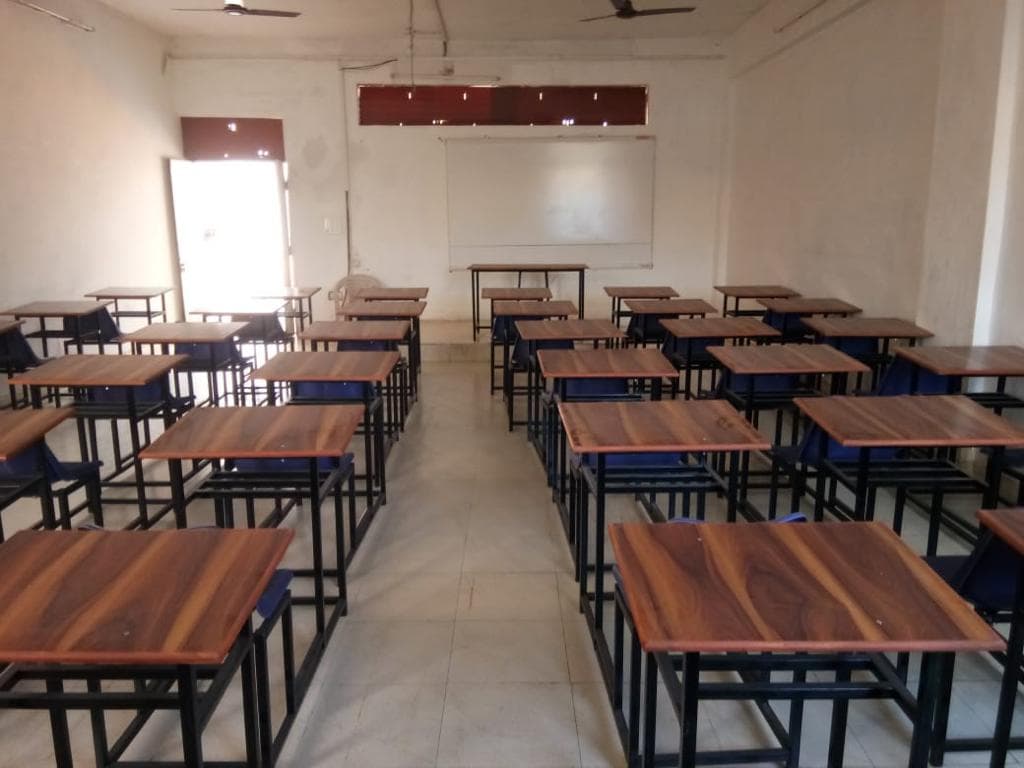 Mahakaushal University Jabalpur Classrooms photo 1