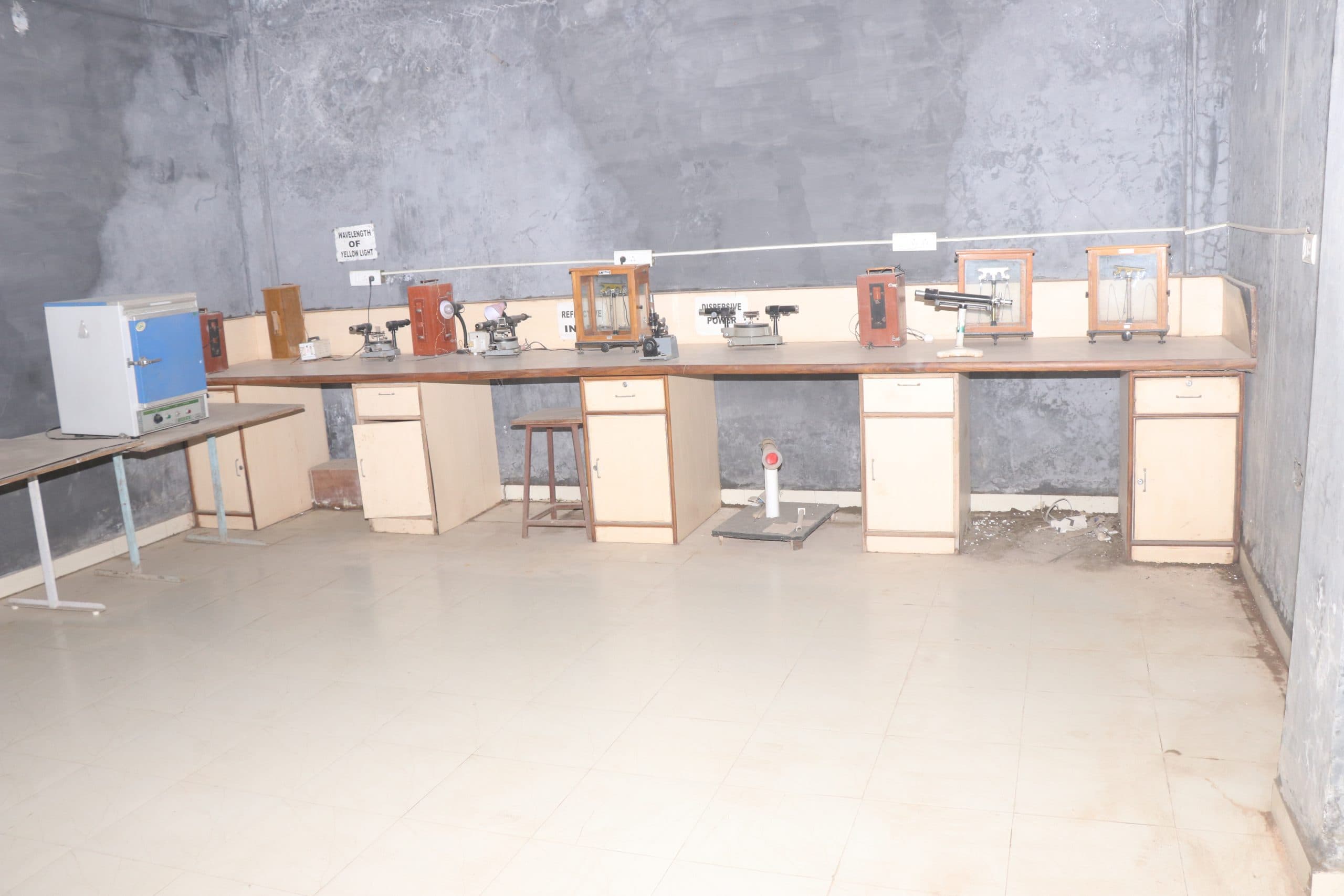 Mahakaushal University Jabalpur Laboratories photo 7